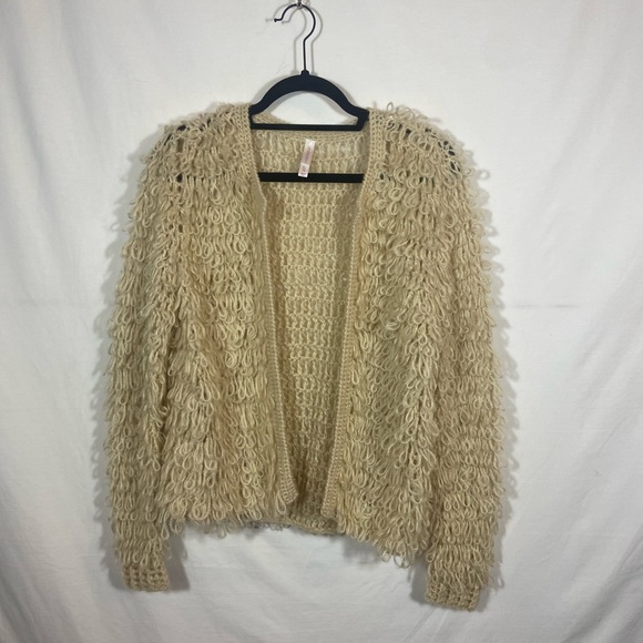 Xhilaration Oversized Beige Cream fuzzy open weave boho cardigan - Picture 6 of 11